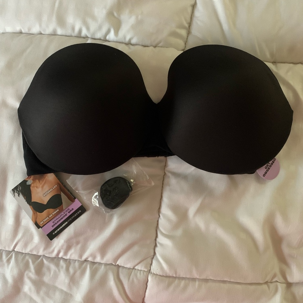 Maidenform Black Strapless Bra